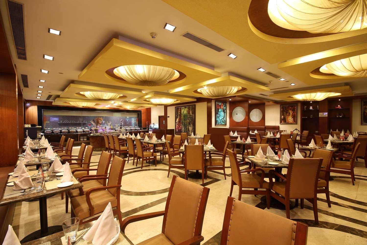 Jp科斯莫司财富酒店 - 国贸酒店集团 班加罗尔 外观 照片
